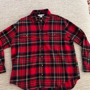 Women’s Old Navy Red and Black Plaid Button-Down Shirt